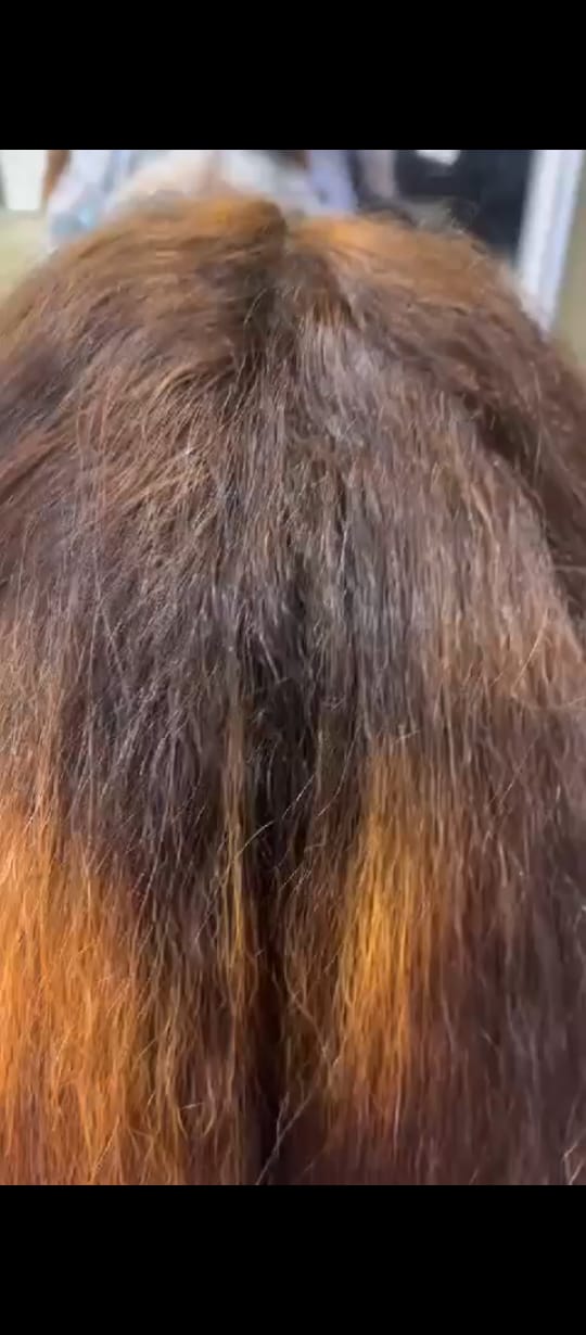 عملية صبغ الشعر