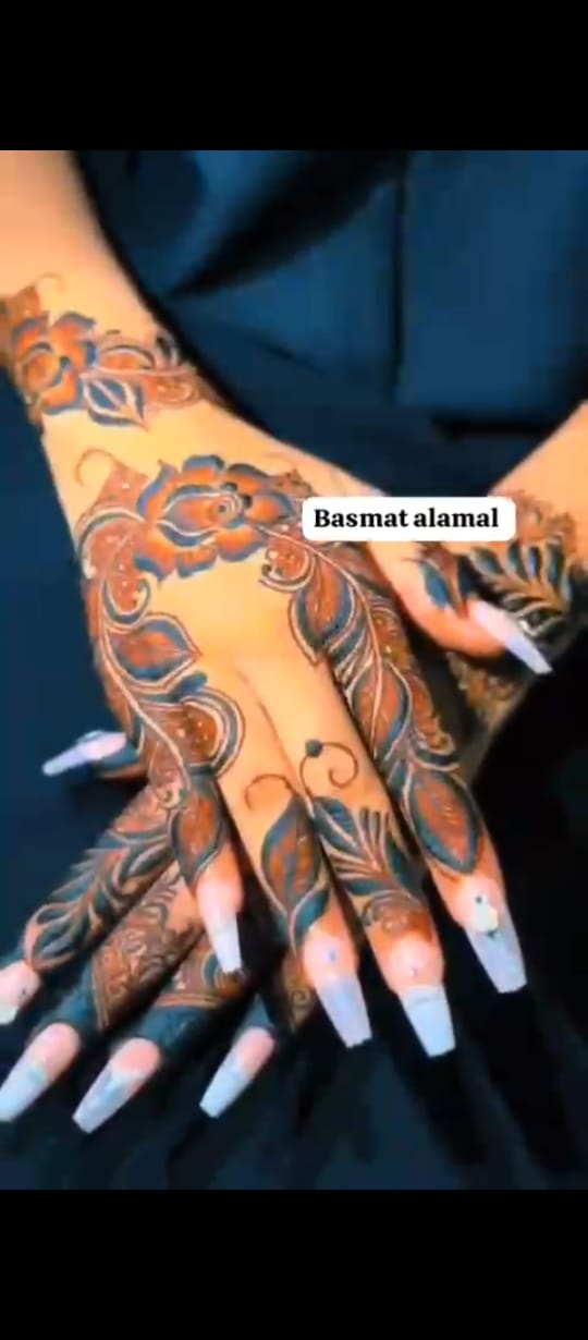 عرض تطبيق الحناء